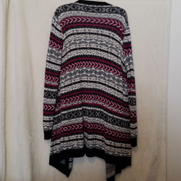 Cardigan - Picture 3 of 3